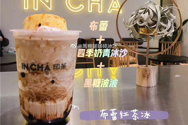 加盟奶茶怎么样？奶茶加盟选什么？